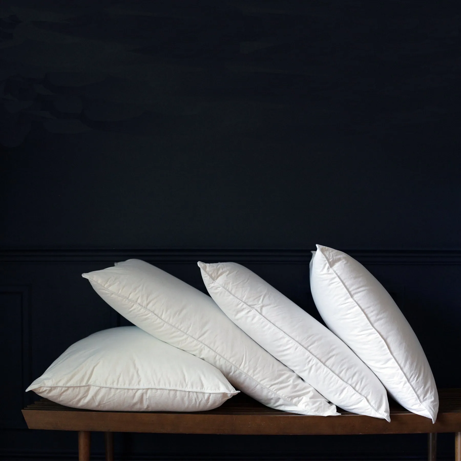 50%/50% white goose down and feather pillow