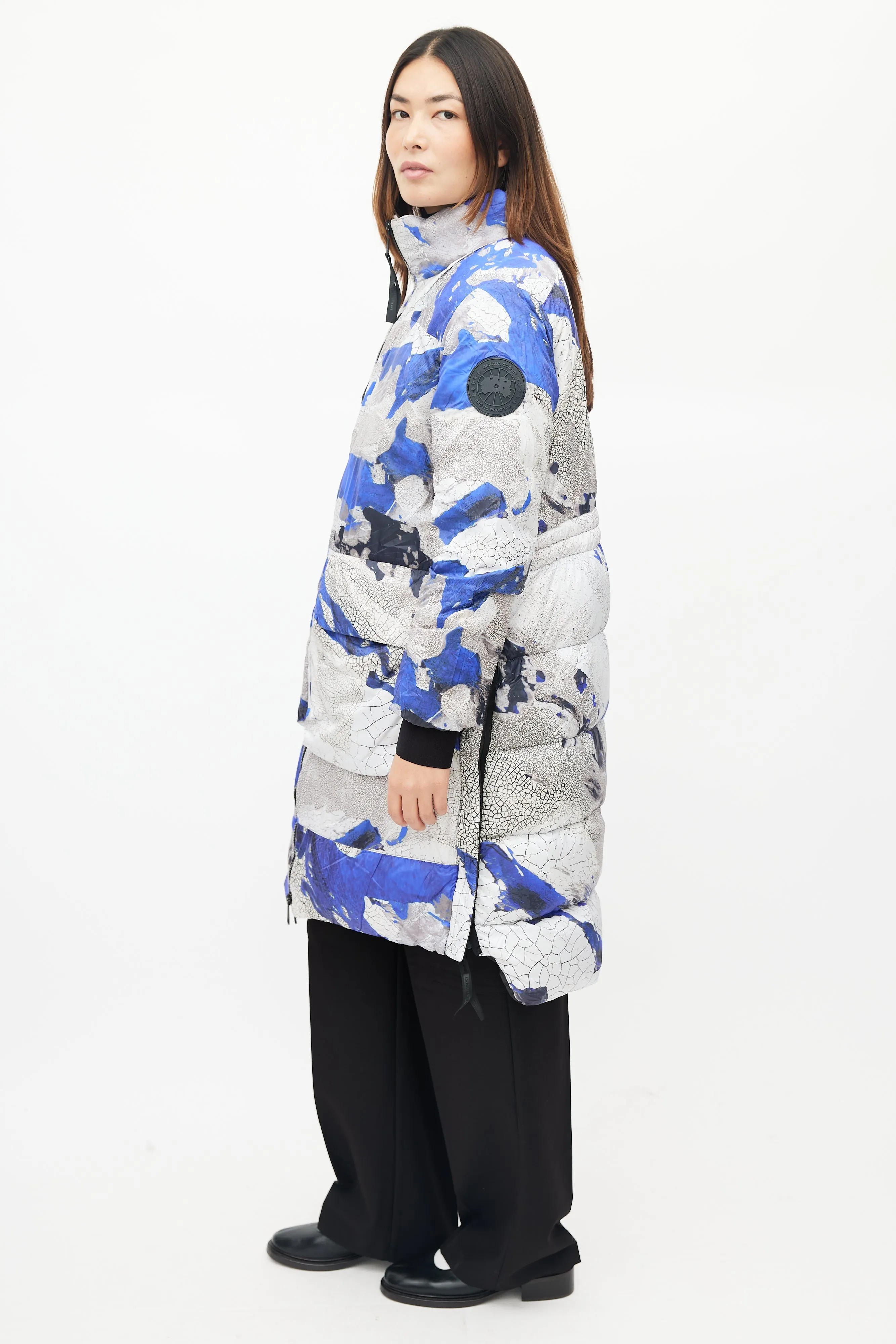 Blue & White Ockley Reversible Down Puffer