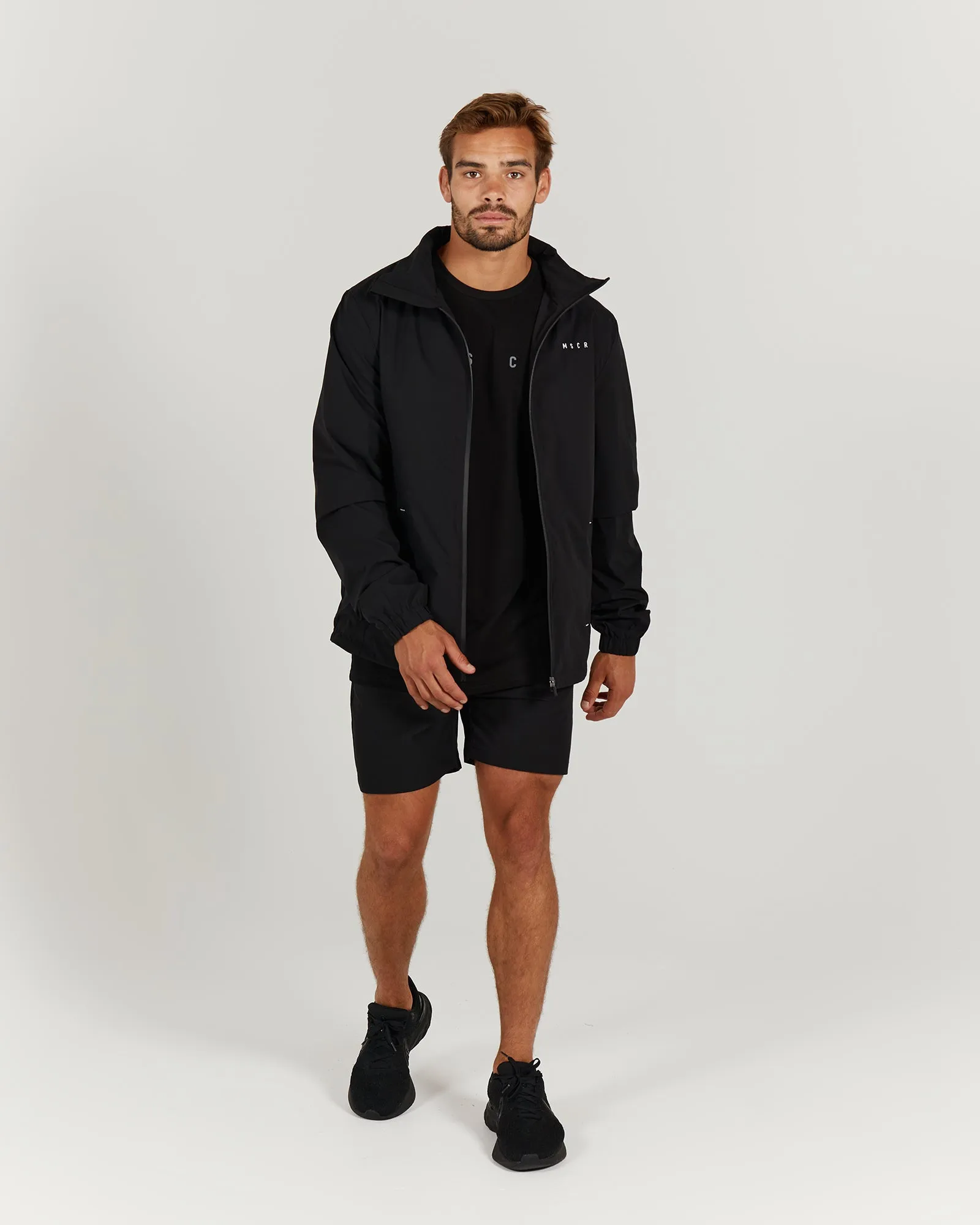 EVOLVE WINDBREAKER JACKET - BLACK