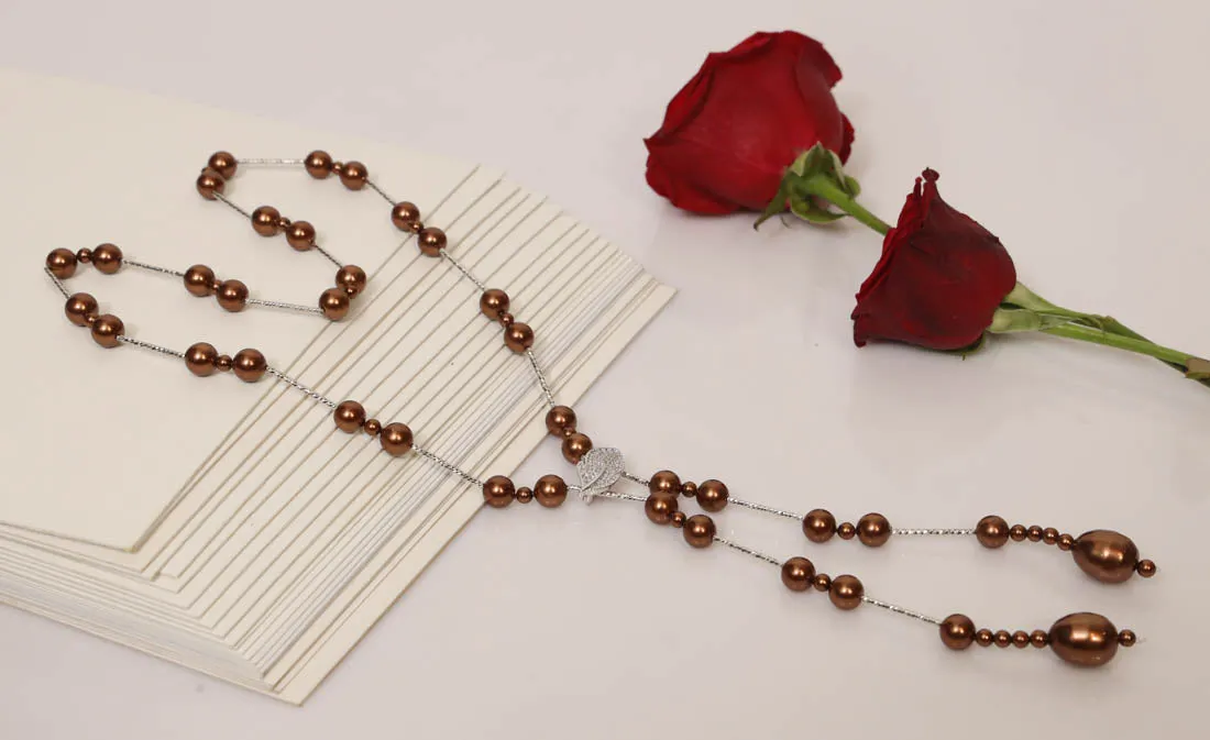 Imeora Exclusive Chocolate Shell Pearl Necklace With Adjustable Leaf Lock