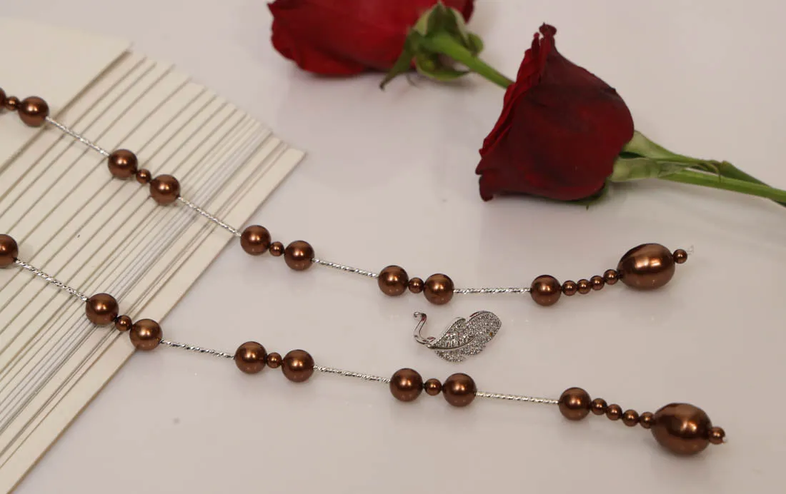 Imeora Exclusive Chocolate Shell Pearl Necklace With Adjustable Leaf Lock